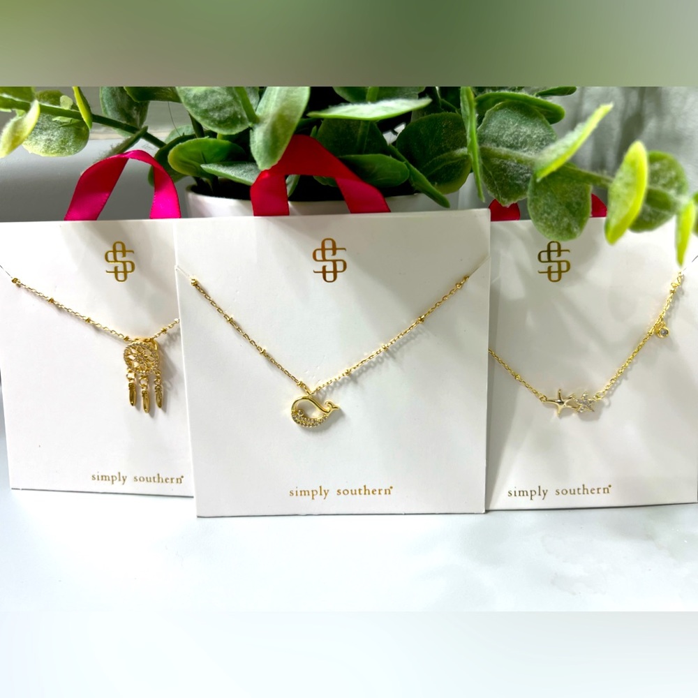 Simply Southern Necklace set🩷